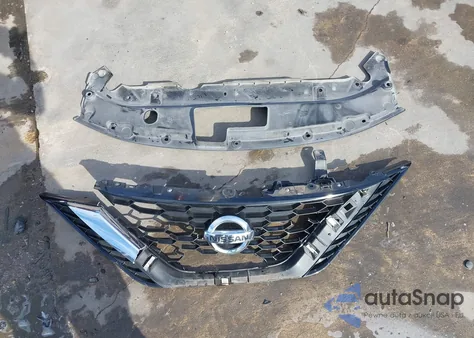 2017 Nissan Sentra S из США, поврежденный, VIN 3N1AB7AP0HY340563